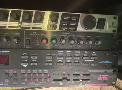 Analog studio effect units open to offers