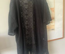 Great beach throw / cardi by oshyo