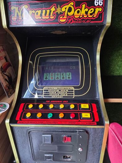 Poker machine