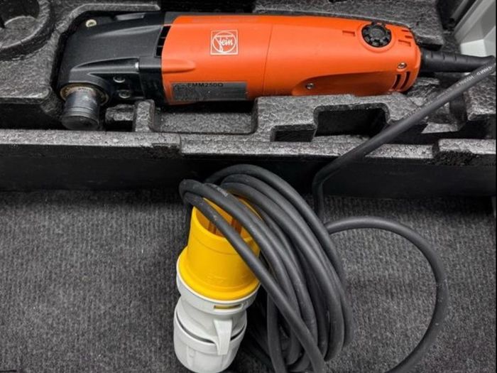 Clear out Workwear & Tools