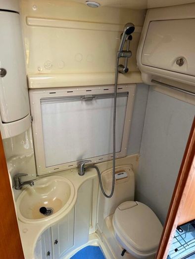 2004 2.8 TD Avondale Sea Spirit-4/5 Berth
