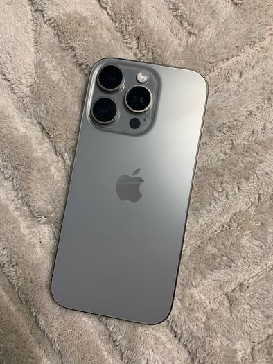 Apple iPhone 16 Pro 128GB, Like New