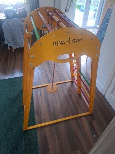 indoor climbing frame
