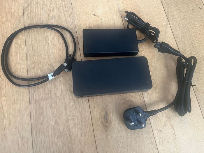Targus 85W USB-C Docking Station - HDMI 4K 2 Display Port 4 USB-A - DOCK430-A