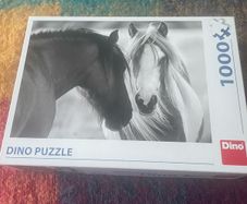 Jigsaw puzzles bundle - Ravensburger and Dino