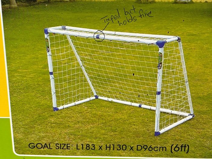 Kids soccer goal for outdoor / garden sports