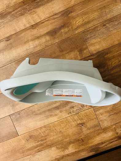 baby bath with water thermometer