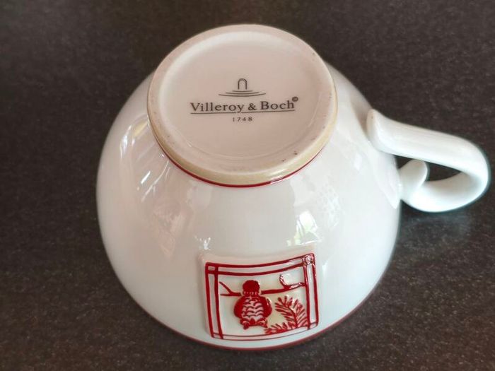 Villeroy and Boch "Christmas bakery -enjoyment" cup and saucer