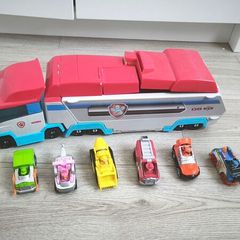 Paw patrol Launch' N Haul with metal cars