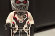 lego sh0563 from 2019 Antman minifigure