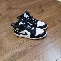 boys shoes size uk 2