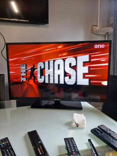 Walker 40in Smart Tv