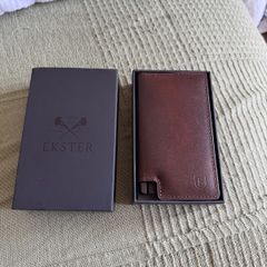 Ekster Smart Wallet