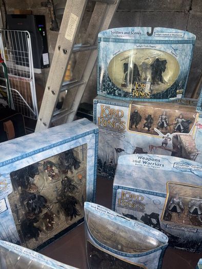 Lord of the Rings AOME play sets