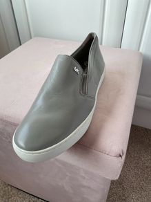 Michael kors size 7 grey leather Bnwt