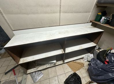 Storage shelving