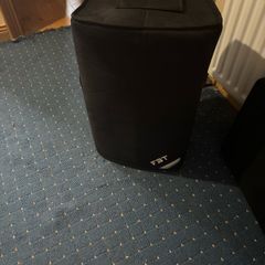 DJ Speakers & Booth