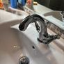 Bathroom sink Image 3