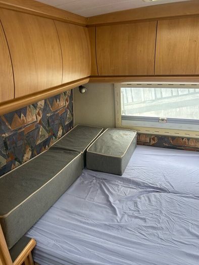 NI 2003 Hobby 600 2.8 TD 4 Berth Rear-Fixed-Bed