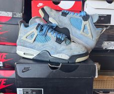 Jordan 4 Retro University Blue CT8527-400