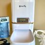 6L Automatic Pet Feeder, incl new Batteries and Charger Image 2