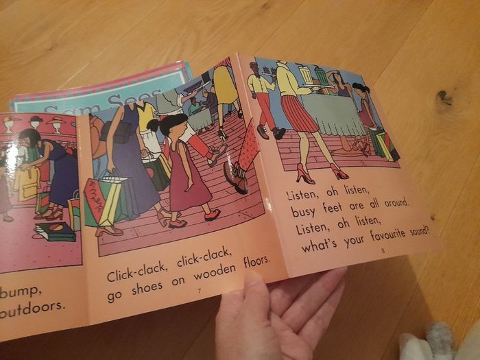 Children's books/fold outs x43