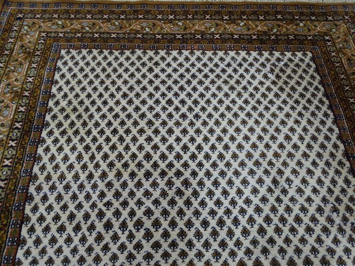 Persian Sarok Mir Rug 2.9 x 2.05m (SKM)