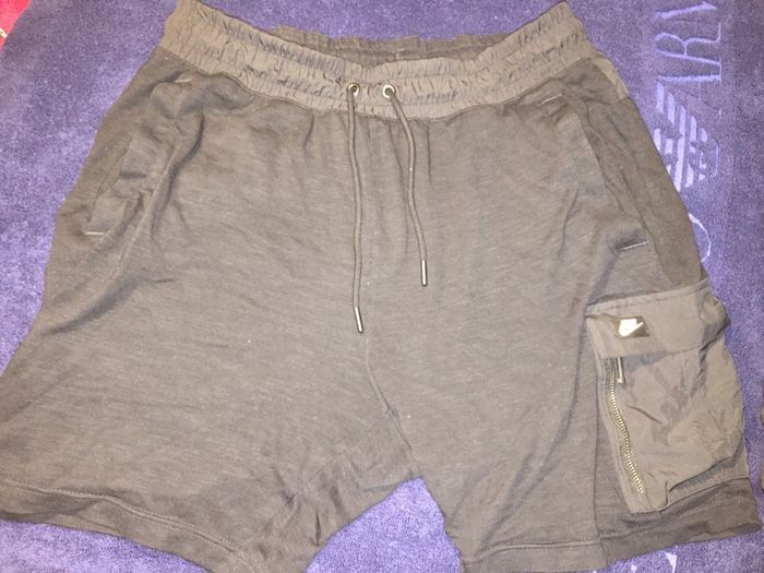 Nike Shorts size M