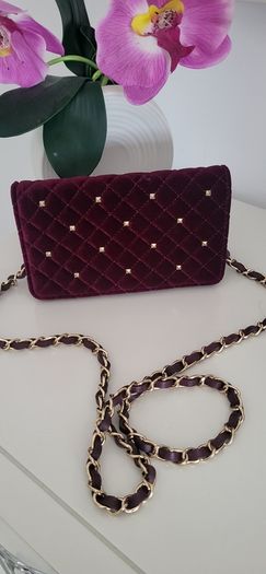 Accessorize burgundy velvet gold stud and chain bag - Rrp 50