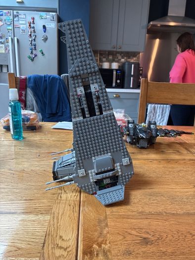 Lego Kylo Ren's command shuttle 75104