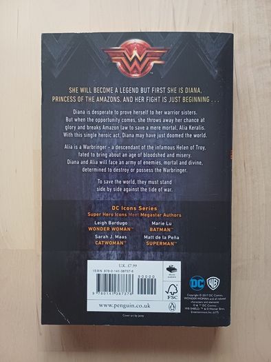 Wonder Woman - Warbringer (DC Superhero Paperback Novel 2017)