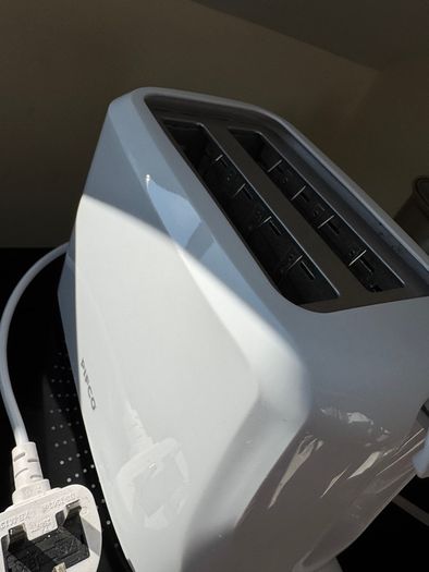 Toaster like new condition