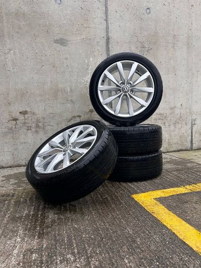 Genuine Volkswagen 17" Alloys & Tyres - Bridgestone