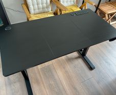 Electric Standing Desk 120 x 60 cm, Height Adjustable Sit Stand Desk with 2 Memory Presets.