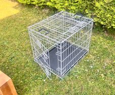 Dog crate