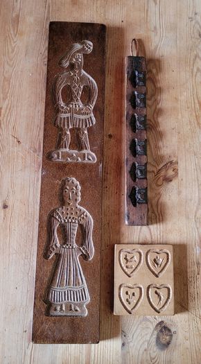 Antique set of Dutch gingerbread & butter candy molds