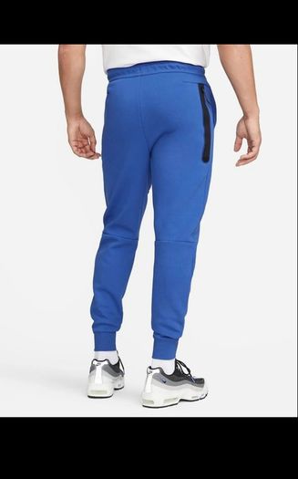 Nike tech fleece