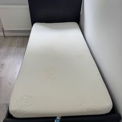 Single bed free