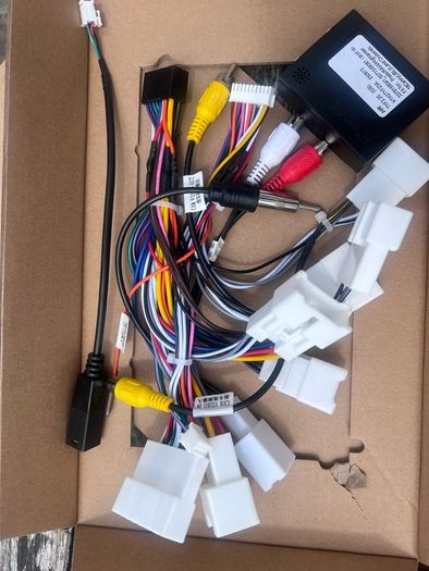 CarPlay/Android Auto head unit for Toyota MODELS