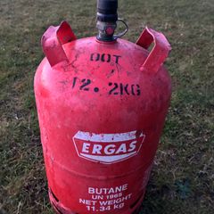 Empty gas cylinder