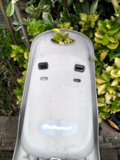 Kids rear bike seat x2