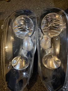 Volkswagen Golf Headlights