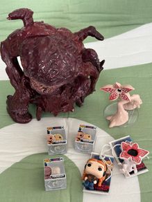 Funko Pop Stranger Things Bundle Tom/Bruce monster  Demogorgon Bitty Pop Eleven Kinder