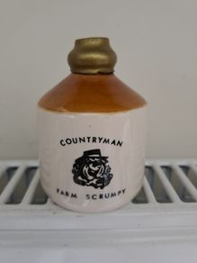 1970s Countryman mini jug