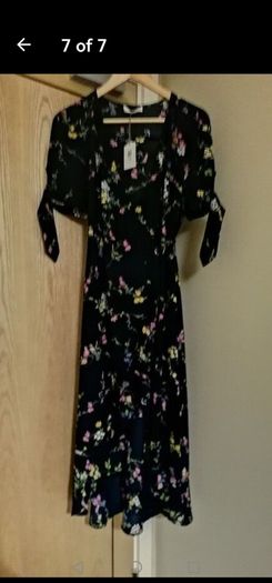 beautiful new designer Oasis dress