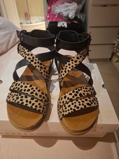 Blowfish malibu sandals