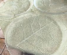 3 Arcoroc France Aspen Leaf Serving Torte Plate 13 inchs Round Platter EUC each 17.00 euro or all 3 for 45.00 euro.