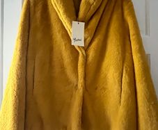 New YUMI Mustard Fur Jacket