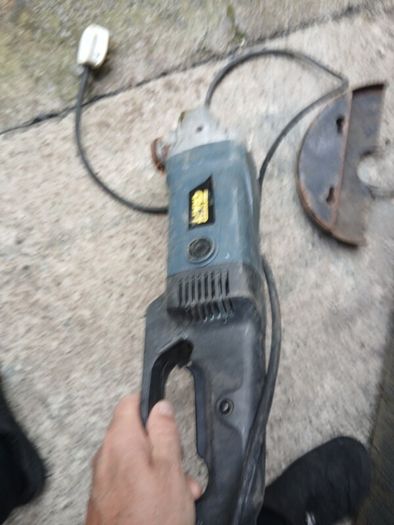 angle grinder 9 inch