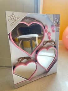 Set of 3 heart shaped mirrors